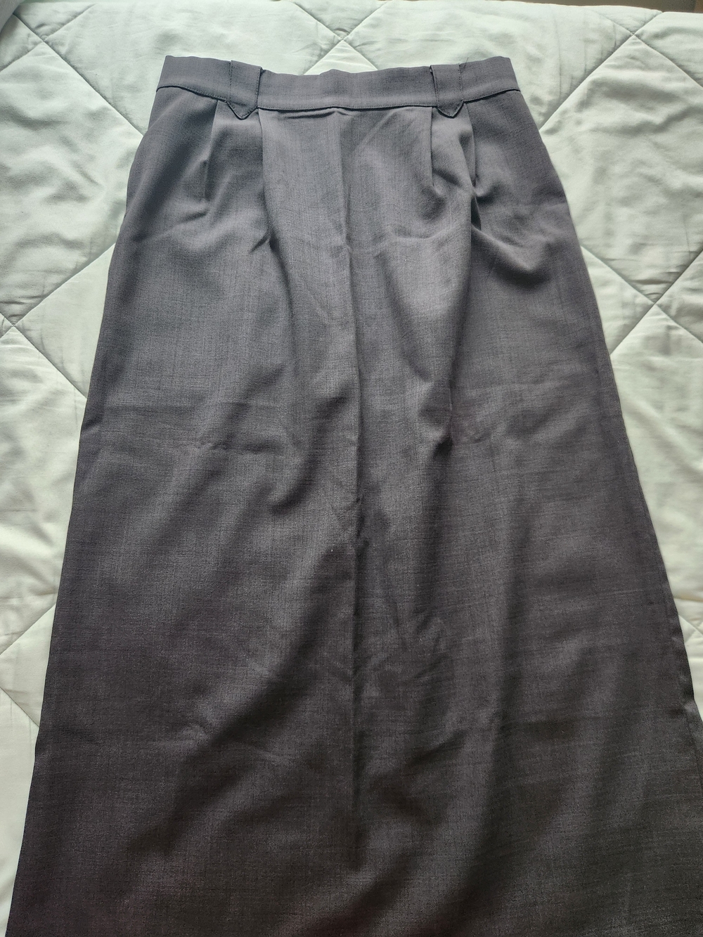 Classic Women's Gray Pencil Skirt